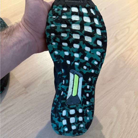 Adidas UltraBoost Men’s 11.5 Black Teal Running Shoes - Picture 3 of 13